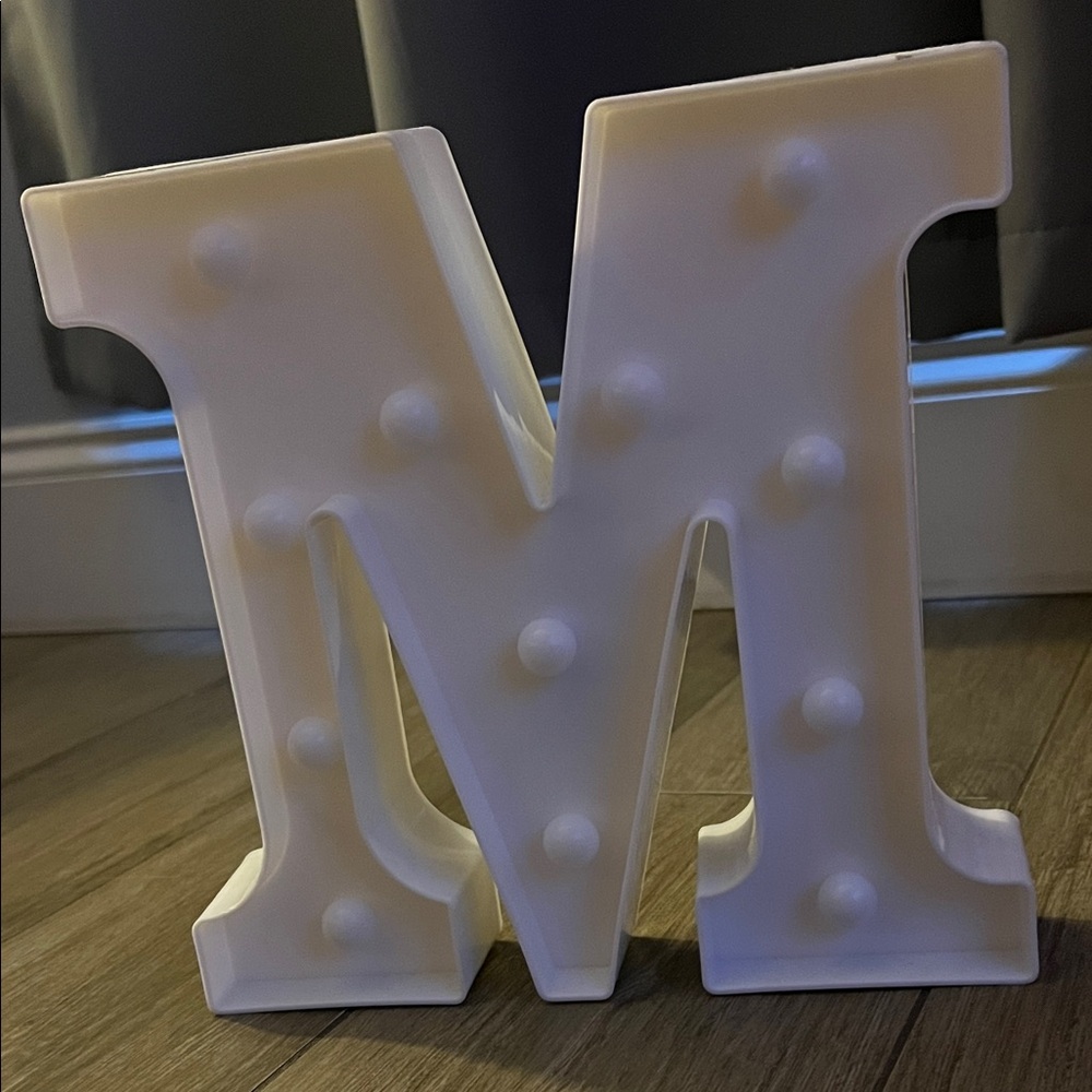 Decorative Light-Up Letter M in White